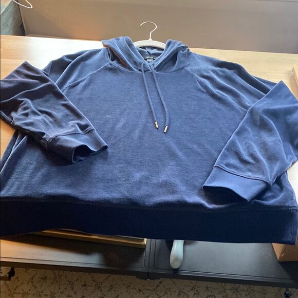 J. Crew Deep Blue Velour Pullover - Picture 1 of 7
